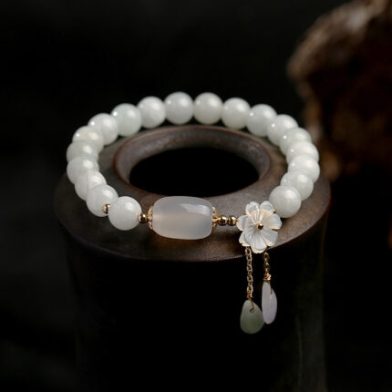 Natural white jade bracelet with 7.5mm round beads, apple agate barrel beads and shell flower charm, fits 14-16cm wrist