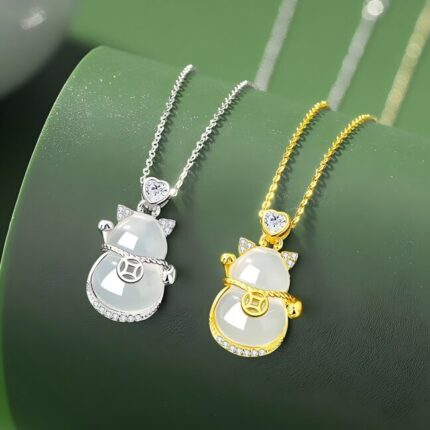 Lucky Kitten Glow white agate cat pendant necklace DaoEast