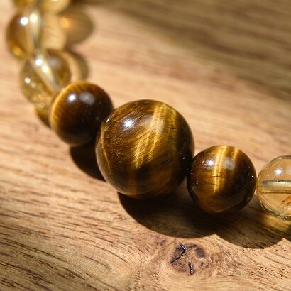 Tiger Eye Yellow Citrine Phantom Quartz Bracelet Close-up