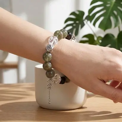 Handcrafted oxidized silver tassel green phantom bracelet for daily wear